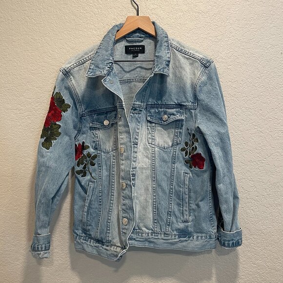 PacSun Jackets & Blazers - PACSUN Lightwash Rose Embroidered Jean Jacket Large